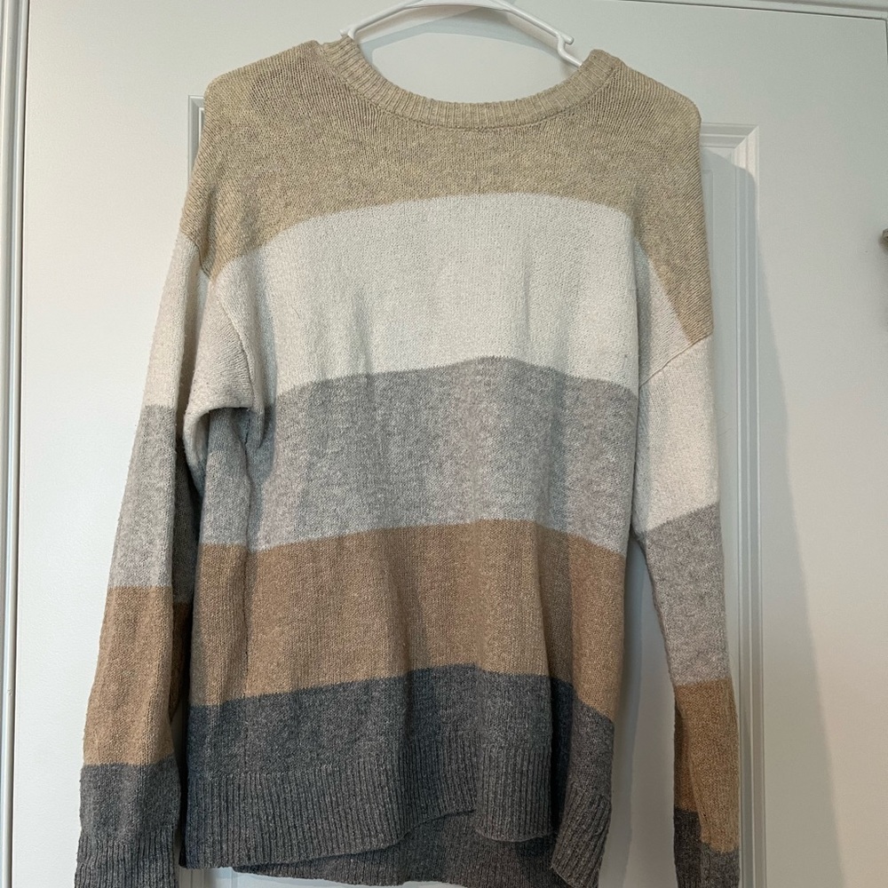 Time and Tru stripped sweater. Size medium.